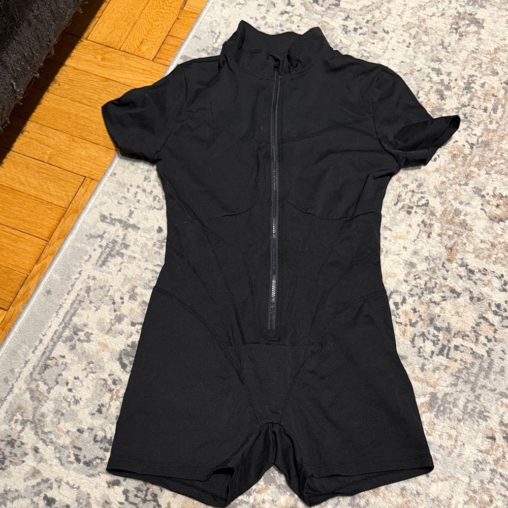 Black Short Sleeve Zip-Up Romper